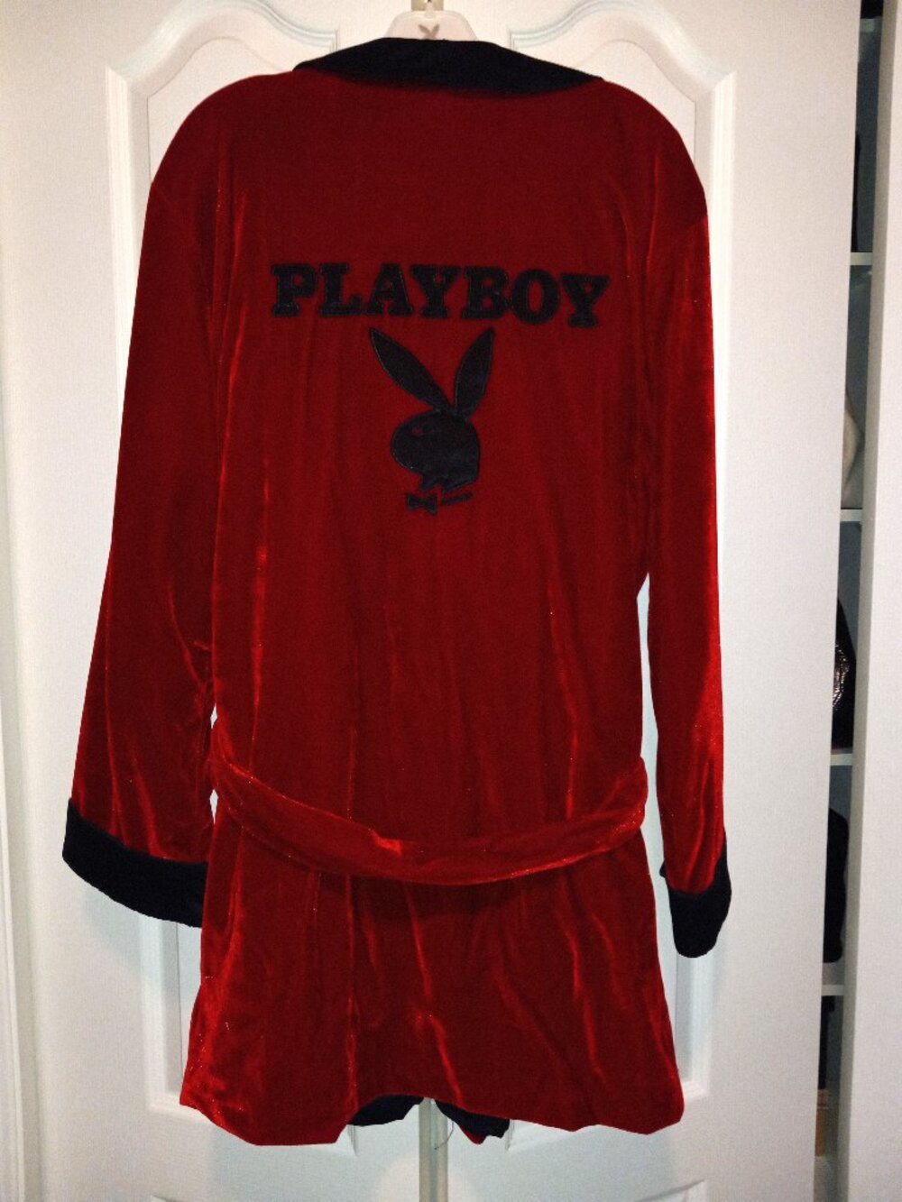 Halloween is coming! NICE (and comfy!) Men's Costume